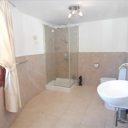 In Puerto Del Carmen Sleeps 8 Includes Swimming Pool And Air Con Villa *